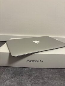 MacBook Air 2015 11-inch