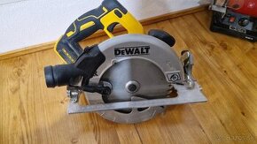 DeWALT DCS570 Aku kotúčová píla XR