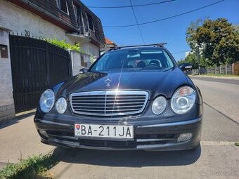 Mercedes E240 avantgarde na predaj