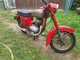 Jawa 250 typ 559 rv 67 platne doklady biele spz