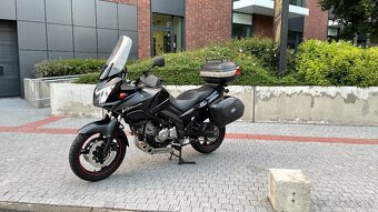 Suzuki DL 650 V-Strom - 1