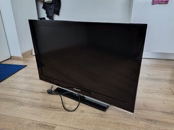 Samsung 32"