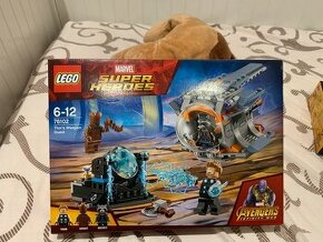 LEGO Super Heroes 76102 Thor's Weapon Quest