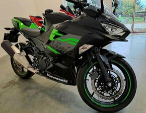 KAWASAKI NINJA 400