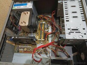 Stolny PC, procak Intel 2x2800MHz, 4GB RAM, GT430, 250GB HDD - 1