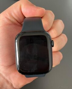 Hodinky Apple Watch 7 Midnight 45mm