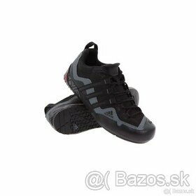 Nové pánske, lezecké topánky Adidas terrex, 44