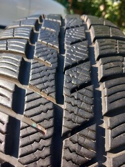 195/60 r15 zimne pneumatiky