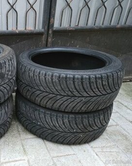 Celorocne pneu 2ks zanovne 245/45  R19