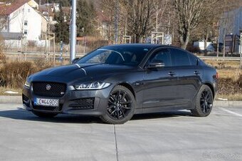 Jaguar XE 2.0 I4P R-Sport AT