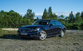 Mercedes-Benz E500 4.7 V8 4matic BlueEFFICIENCY 500HP - 1