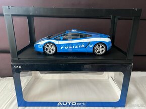 1:18 Autoart, POLICE 1