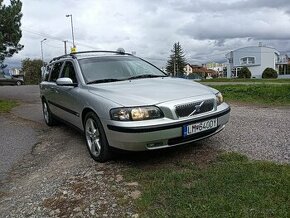 Volvo v 70 - 1