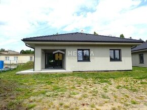 Krásna novostavba s pozemkom o výmere 682 m2 &#8211; Dojč