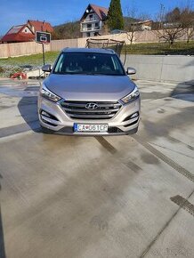 Hyundai Tucson 2.0   4x4. Automat