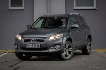 Toyota RAV4 2.2l D-CAT 150 X A/T