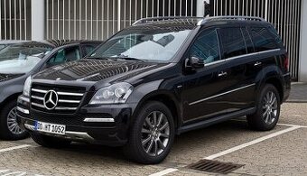 predam diely na MERCEDES BENZ gl 320cdi 4matic 165kw 2008 pr