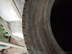 205/65 r16c letné laufenn