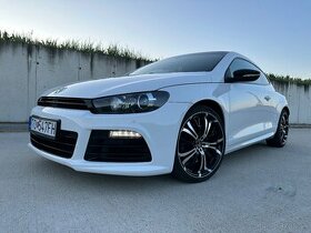 Volkswagen Scirocco R 2.0TSI DSG