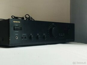 ZOSILNOVAČ ONKYO MODEL NO.A-9211.