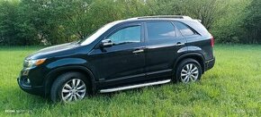 Kia Sorento AWD - 1