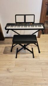 Yamaha PSR-F52 Keyboard