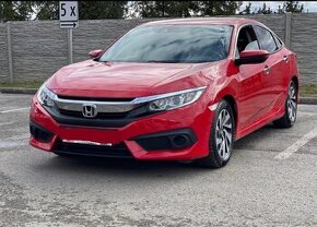 Honda Civic 1.5 VTEC ,2018, 59 600 km serviska