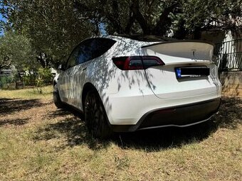 Tesla Model Y Long Range – 05/2023, 40 936 km, 1. majiteľ 🚗