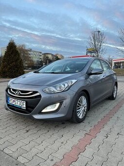 Hyundai i30 II 1.6 CRDI STYLE 94kw model 2012/15 motor D4FB