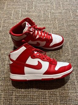 Nike Dunk High University Red Vel 45,5