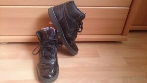 ENISKY NIKE EBERNON MID čierne (č. 40,5) - 1