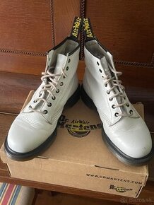 Dr. Martens