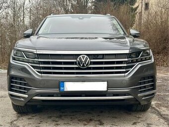 VW Touareg 3.0 TDi - DPH - TOP - FULL