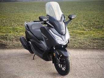 Honda forza 125cm r.v 2019