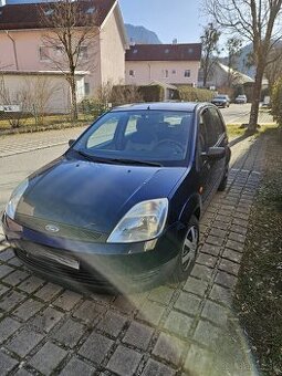 Predám FORD FIESTA s najazdením iba 56 000 km. Vyrobené 2003