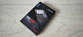 Samsung SSD 980 Pro Series 250GB PCIe 4.0 NVMe M.2