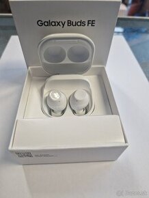 Samsung Galaxy Buds FE biele