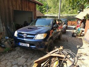 Rozpredam Hilux 2.5 d4d rv 2008