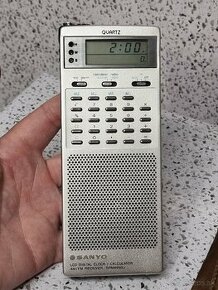 Radio + kalkulacka + hodiny / SANYO RPM 6950U