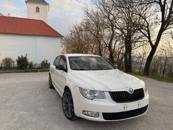 Škoda Superb 2 2.0TDi 125kw DSG 2010 - 1