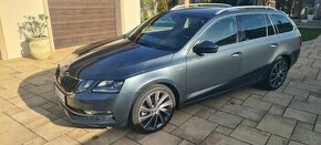 Škoda octavia 2.0 benzín tsi dsg Laurin&Klement