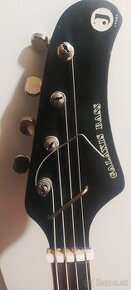 Bass gitara