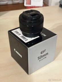 Canon EF 50mm f/1.8 STM