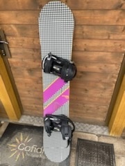 SNOWBOARD s viazaním