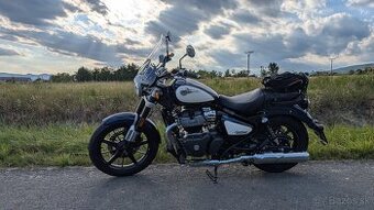 Royal Enfield Super Meteor Celestial 650