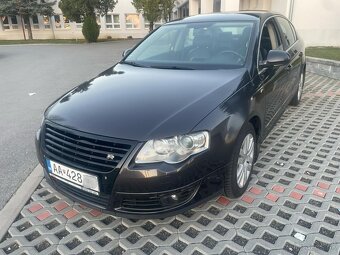 Passat B6 2.0 FSI RLine 4x4 110kw + oficiálne LPG - 1