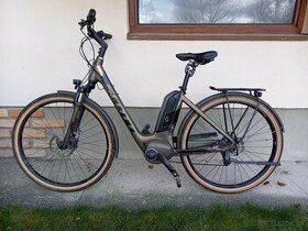 Elektrický bicykel Scott