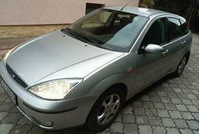 Ford Focus 1.6 benzín SK