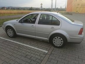 Volkswagen Bora 1.4 Basis, 2001