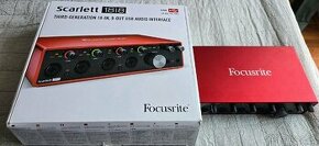 Focusrite Scarlett
18i8